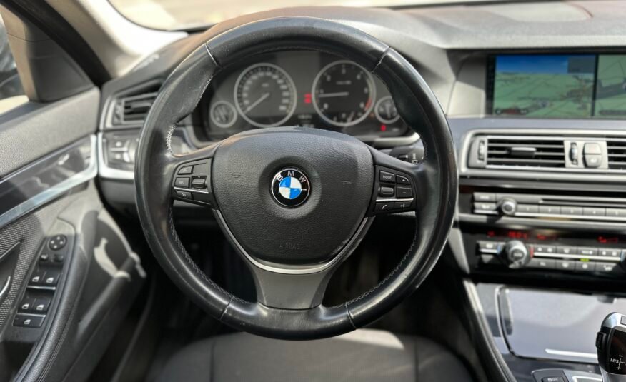 BMW SERIE 5 525d xDRIVE