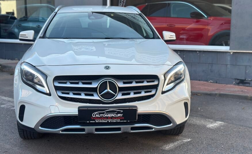 MERCEDES-BENZ GLA200 CDI 4MATIC