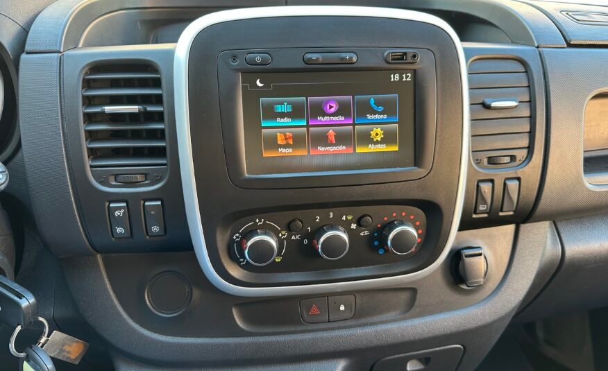 RENAULT TRAFIC