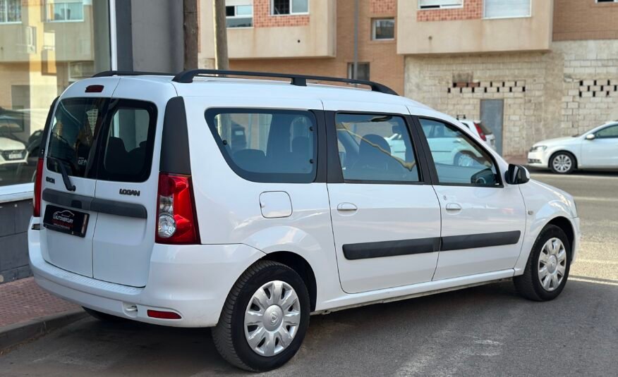 DACIA LOGAN 7 PLAZAS
