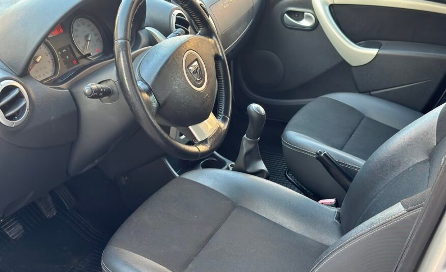 DACIA LOGAN 7 PLAZAS