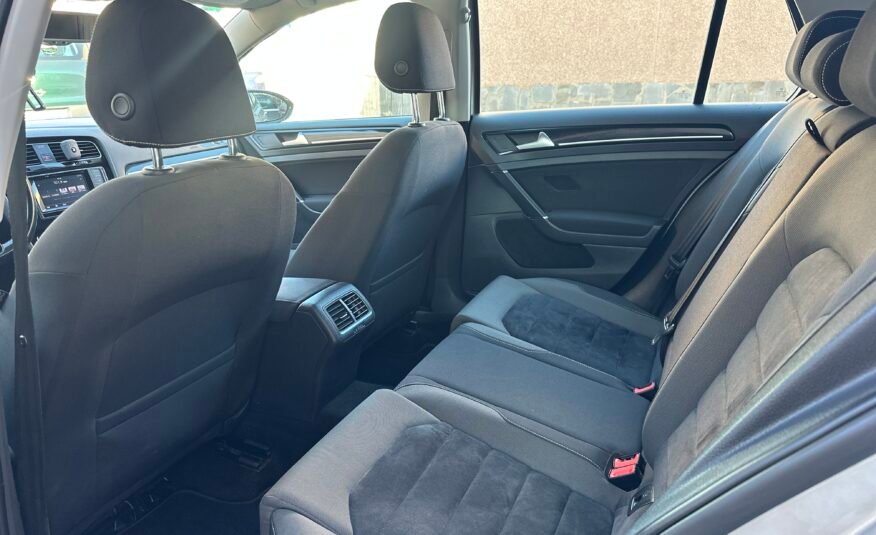 VOLKSWAGEN GOLF VII 2.0 TDI