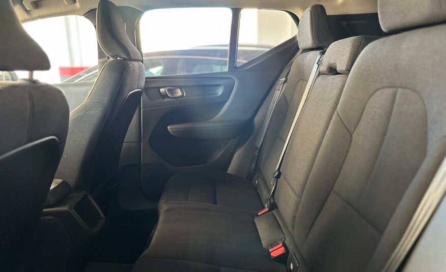 VOLVO XC40 D3