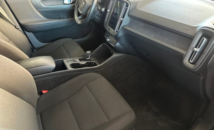 VOLVO XC40 D3