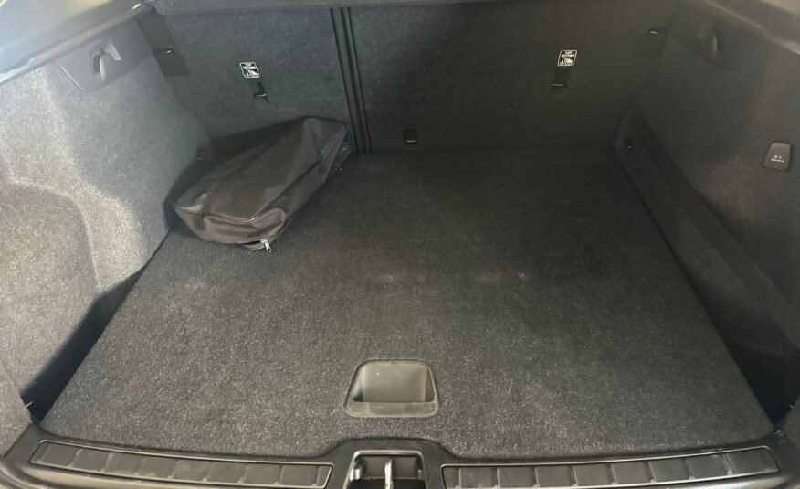 VOLVO XC40 D3