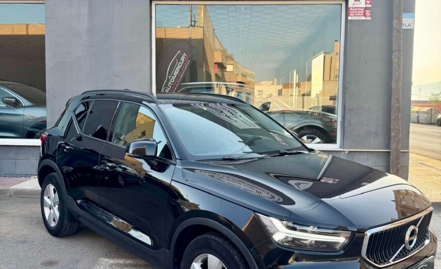 VOLVO XC40 D3