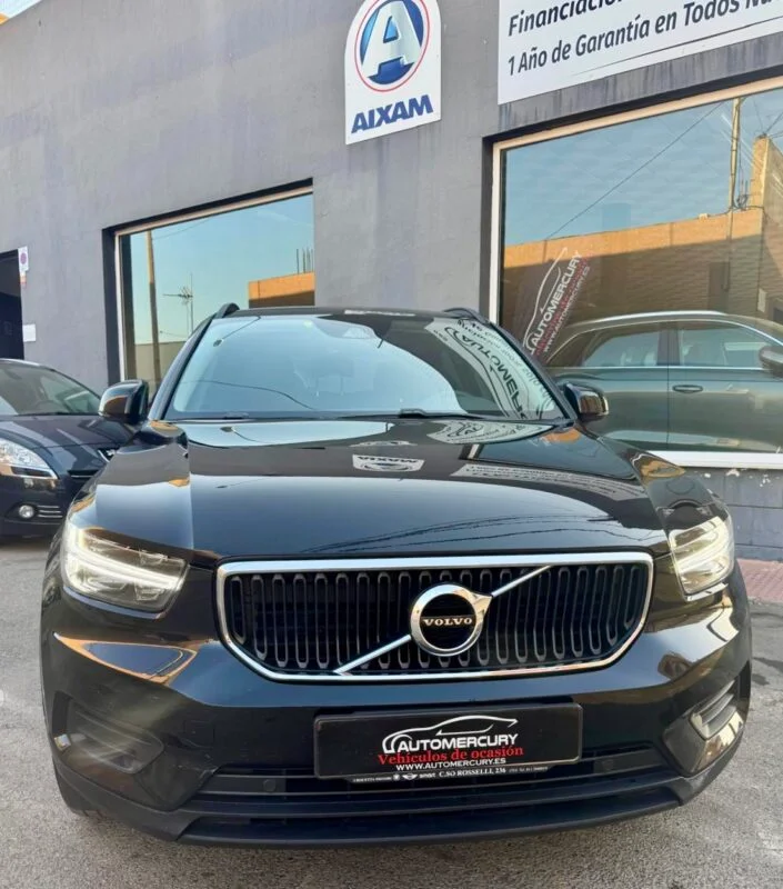 VOLVO XC40 D3