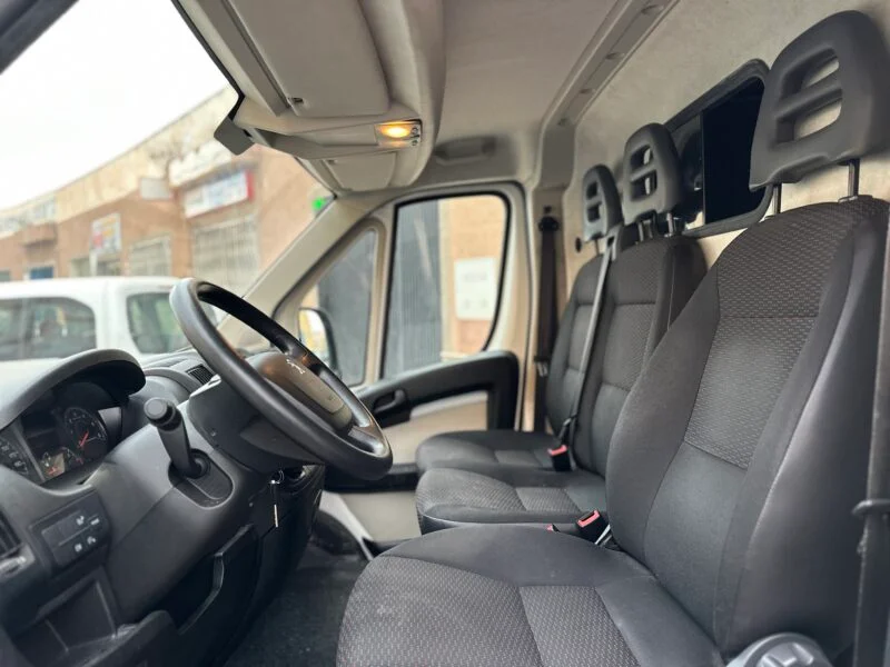 PEUGEOT BOXER 330