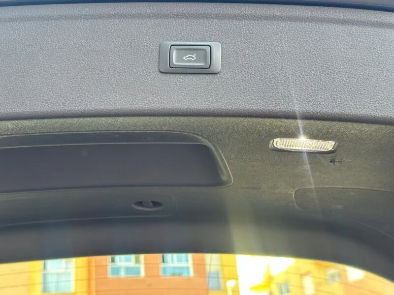 AUDI Q5 2.0TDI QUATTRO