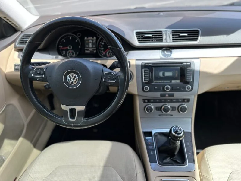 VOLKSWAGEN PASSAT 1.6TDI