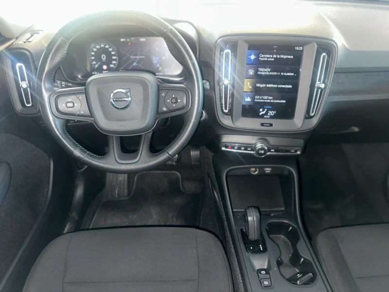 VOLVO XC40 D3