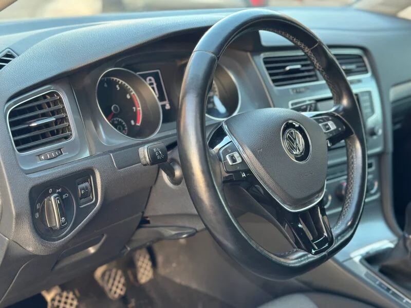 VOLKSWAGEN GOLF VII 1.2TSI