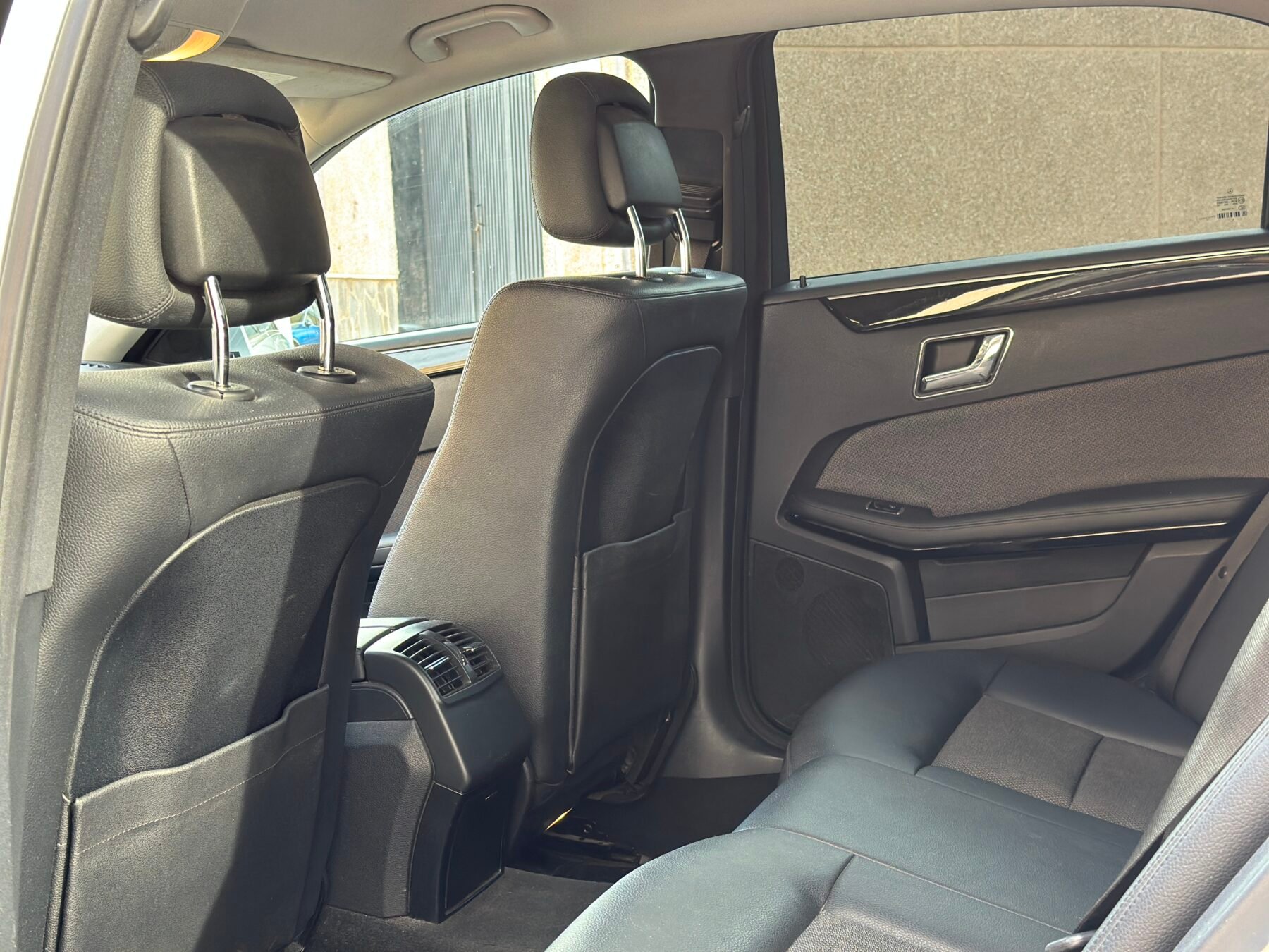 MERCEDES-BENZ E-class 200