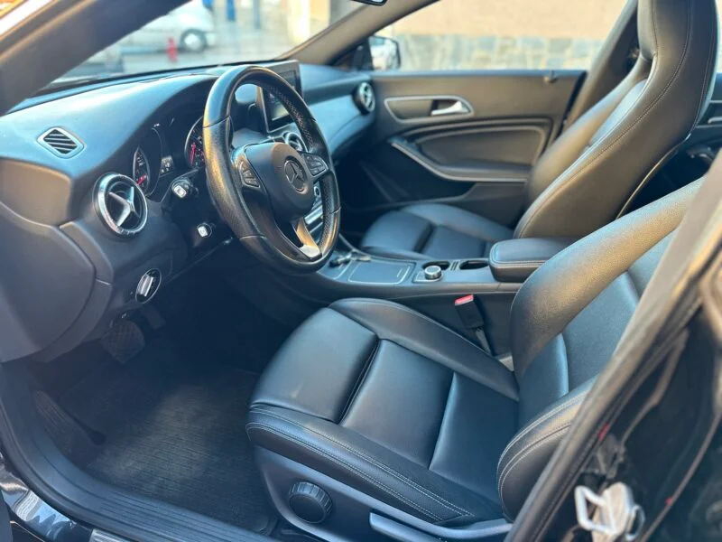 MERCEDES-BENZ CLA 220 SHOOTING BRAKE