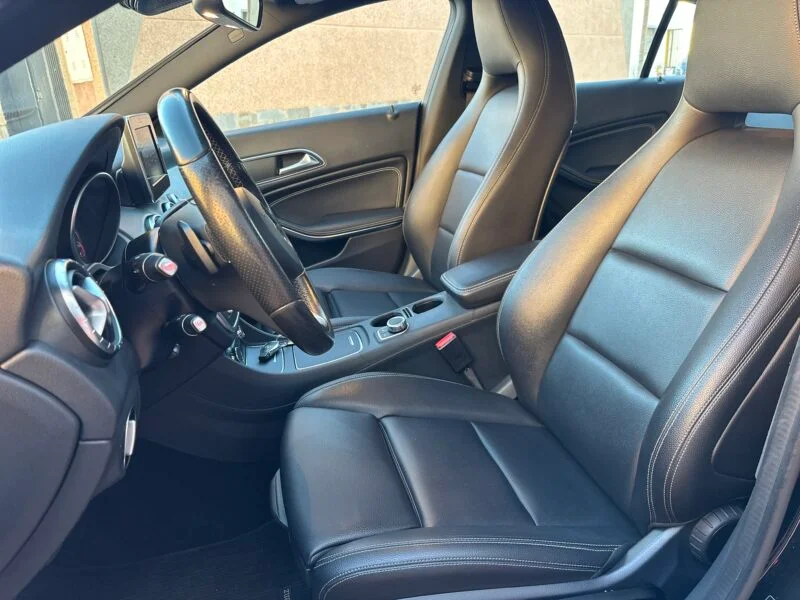 MERCEDES-BENZ CLA 220 SHOOTING BRAKE