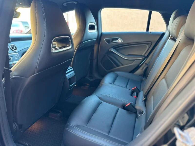 MERCEDES-BENZ CLA 220 SHOOTING BRAKE