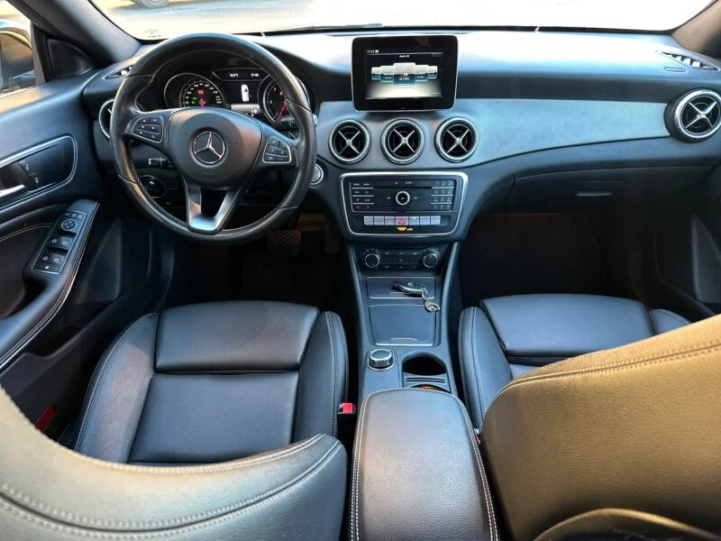 MERCEDES-BENZ CLA 220 SHOOTING BRAKE