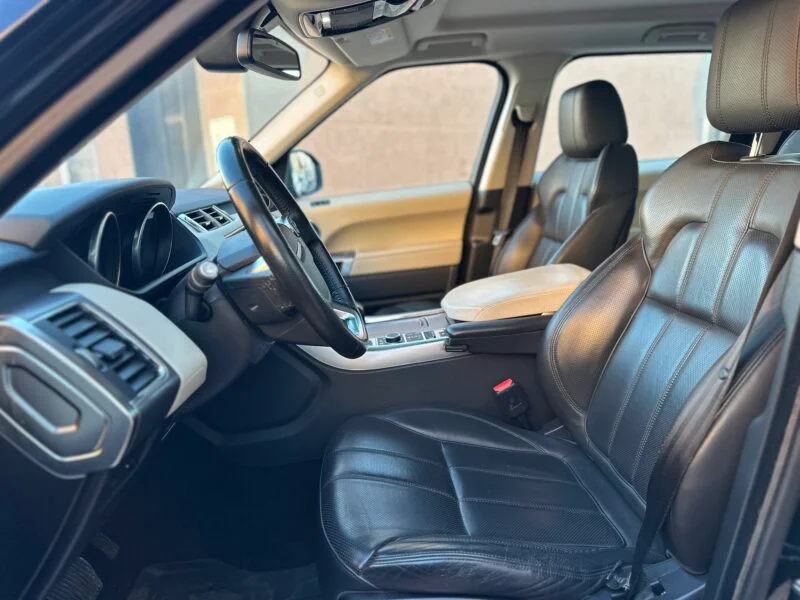 LAND-ROVER RANGE ROVER SPORT 3.0 HSE