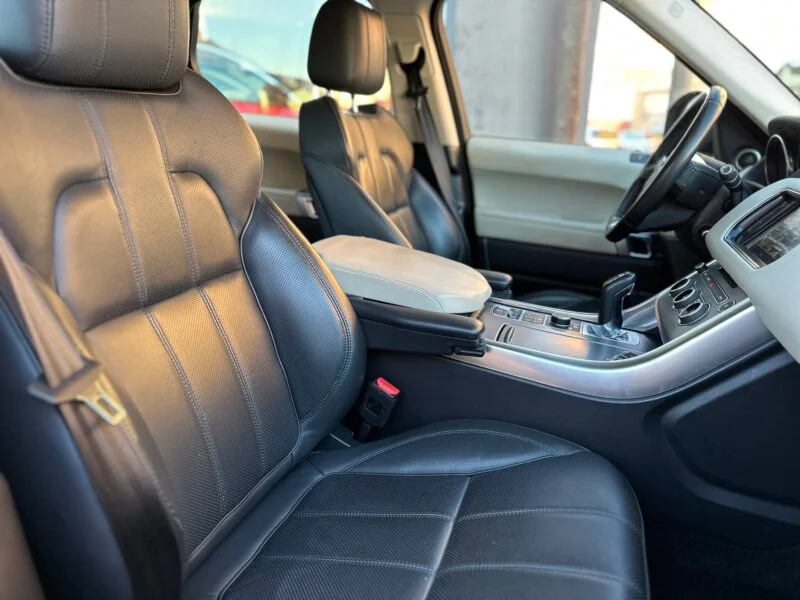 LAND-ROVER RANGE ROVER SPORT 3.0 HSE