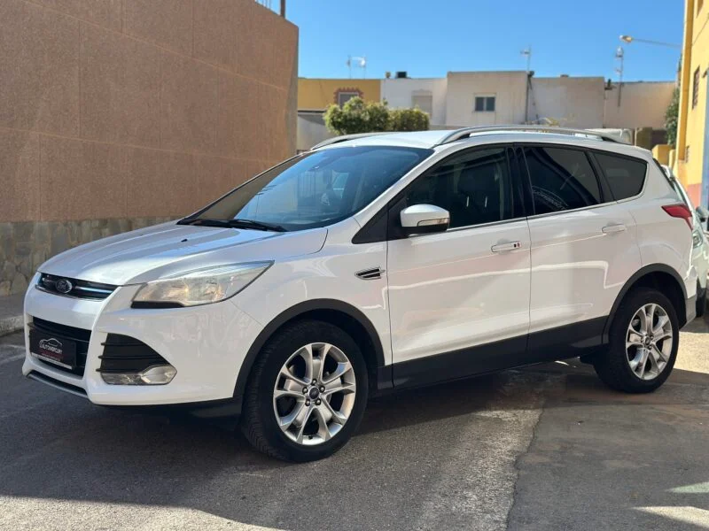 FORD KUGA