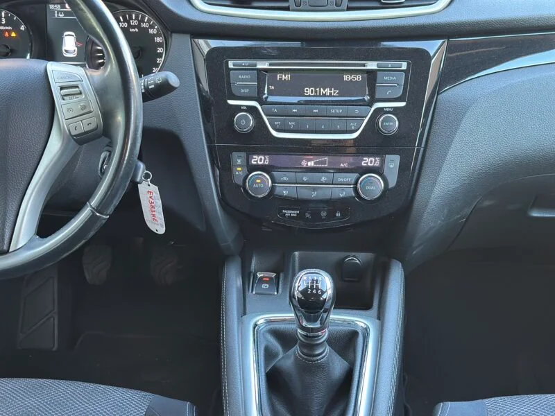 NISSAN QASHQAI PURE DRIVE DCI