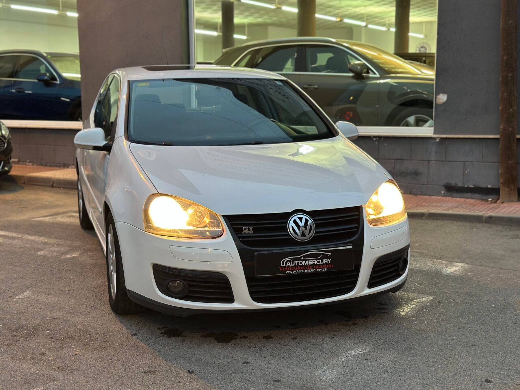VOLKSWAGEN GOLF 1.9 GT Sport 