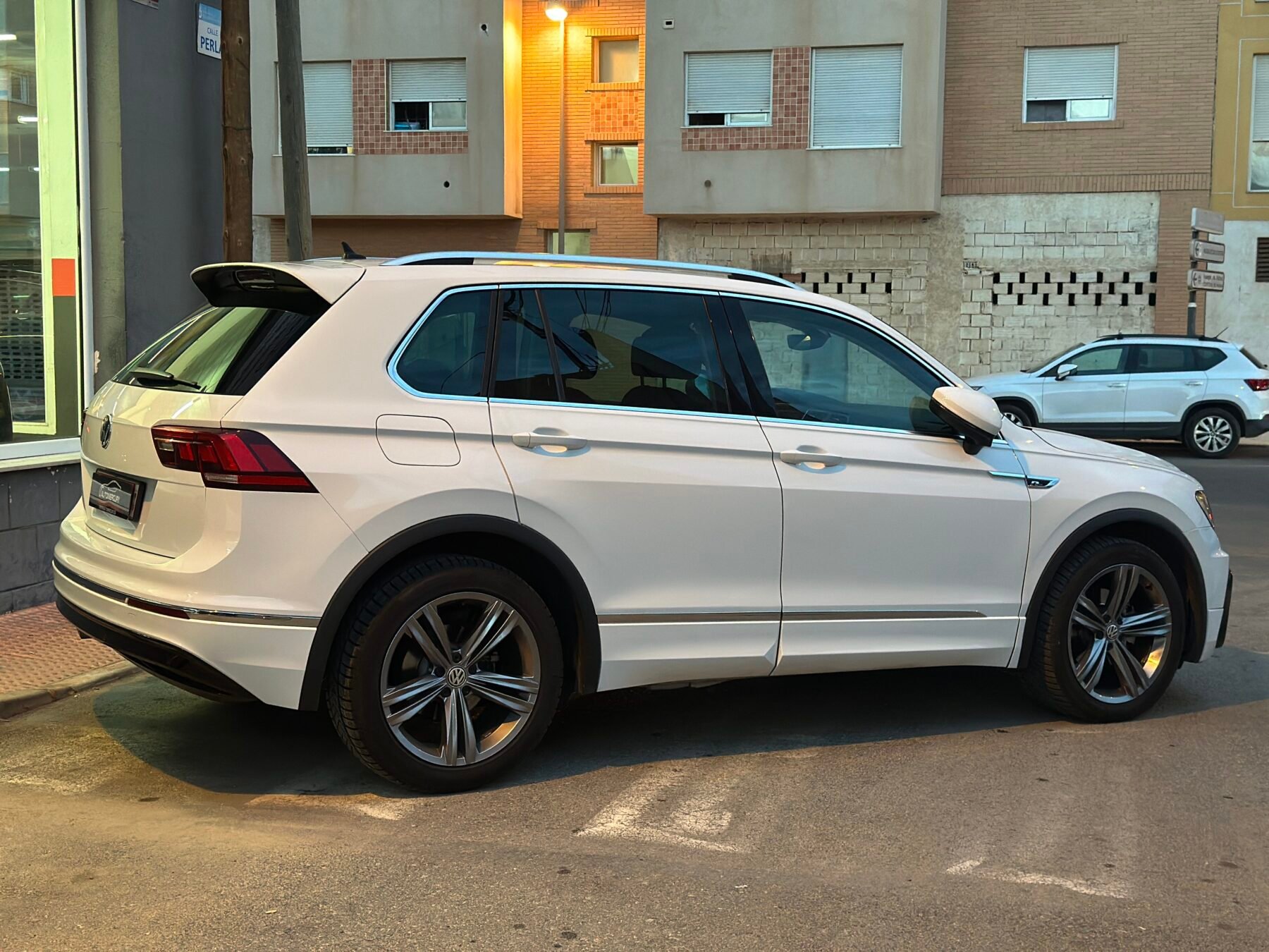 VOLKSWAGEN TIGUAN 2.0TDI