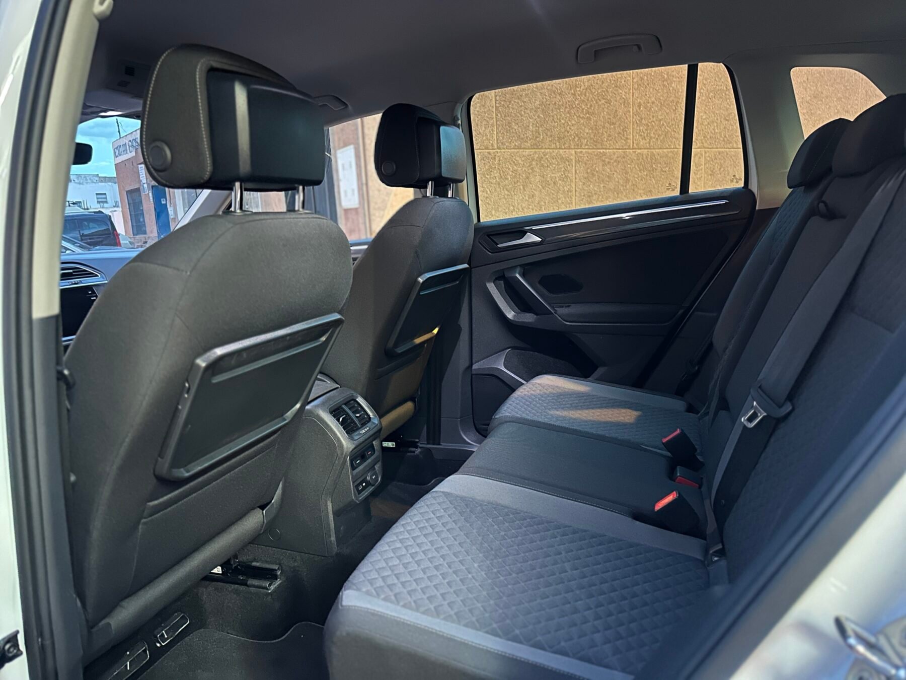 VOLKSWAGEN TIGUAN 2.0TDI