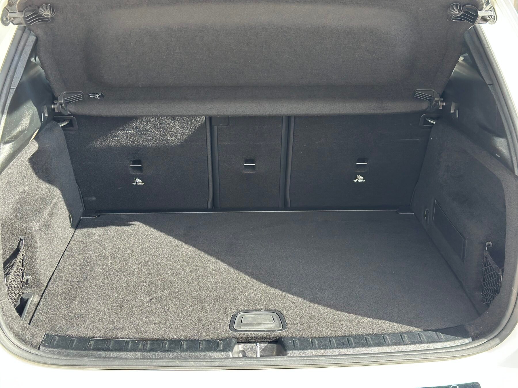 MERCEDES-BENZ GLA 200D