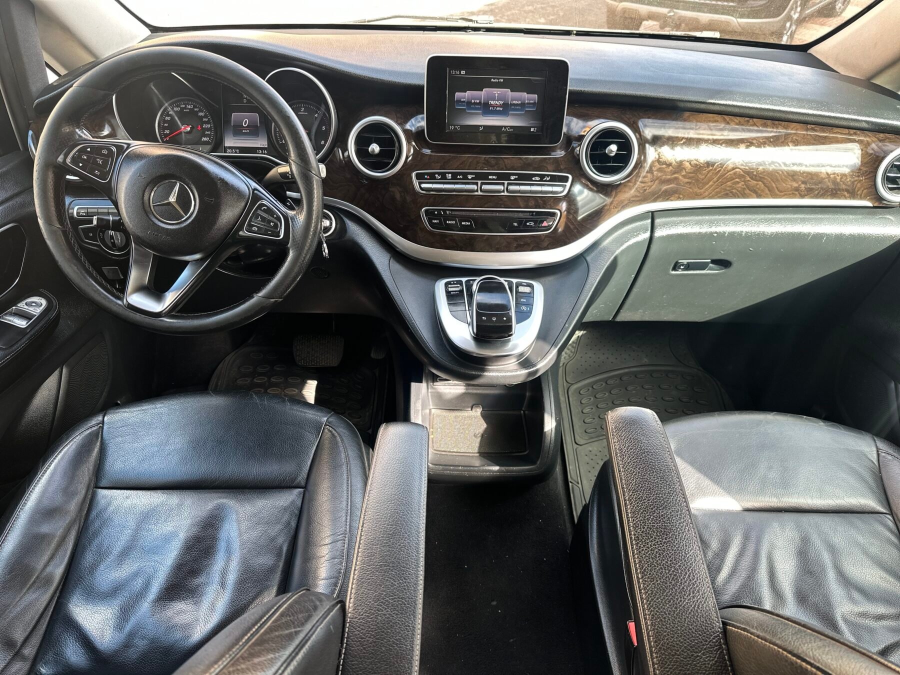 MERCEDES-BENZ Clase V 220d