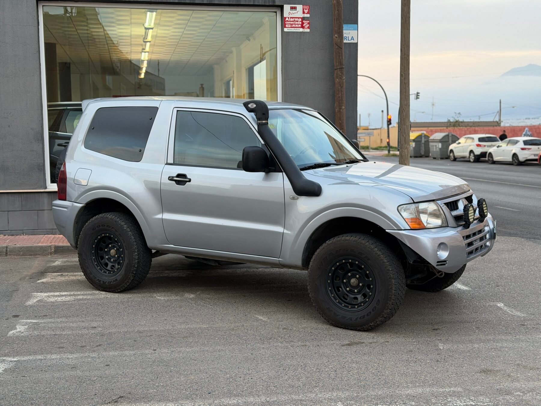 MITSUBISHI MONTERO 3.2 DID