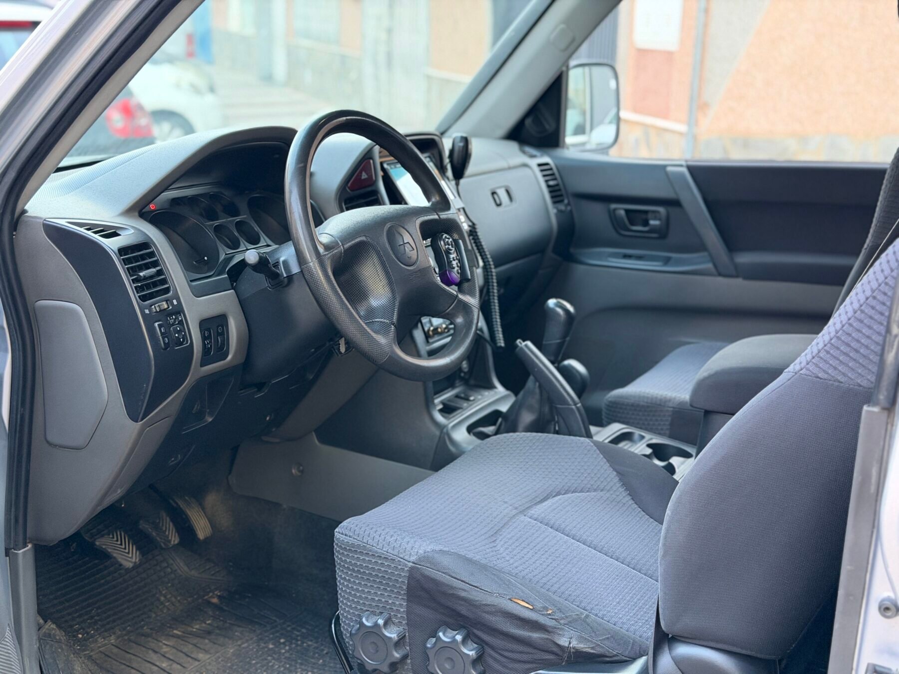 MITSUBISHI MONTERO 3.2 DID