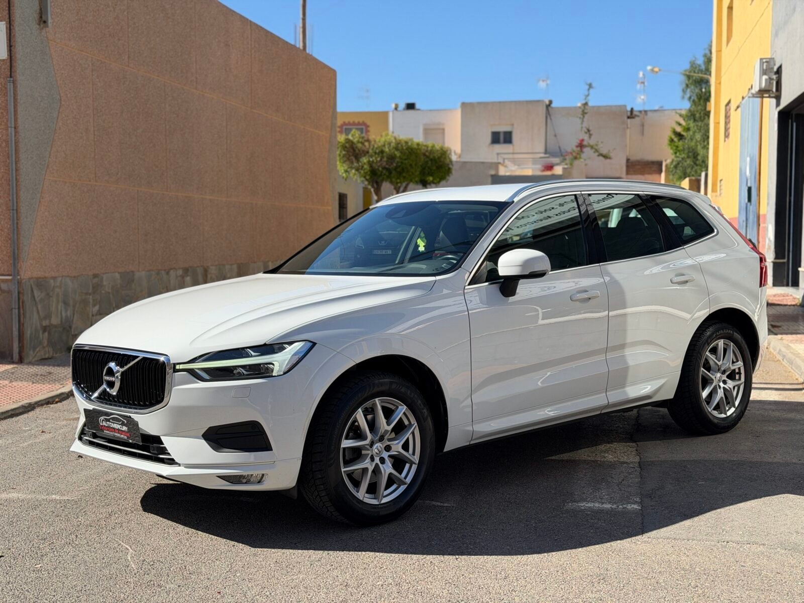 VOLVO XC60 D4