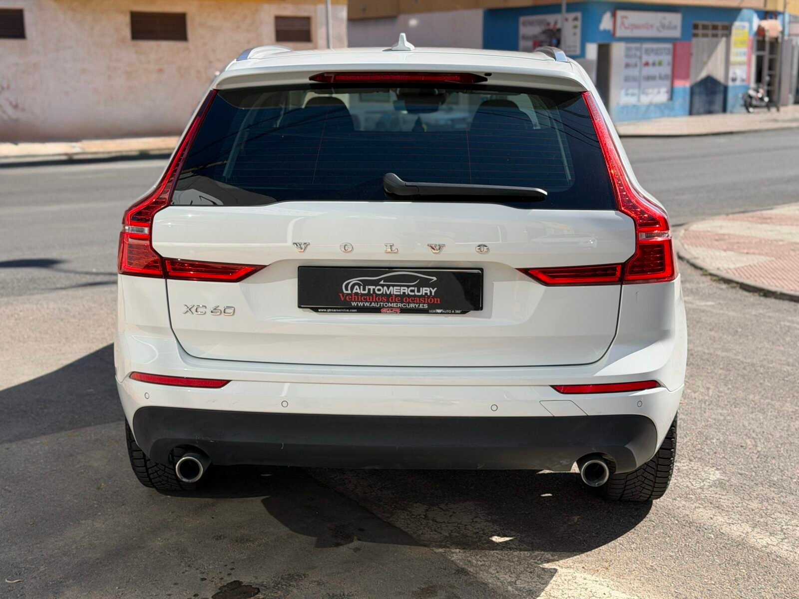 VOLVO XC60 D4