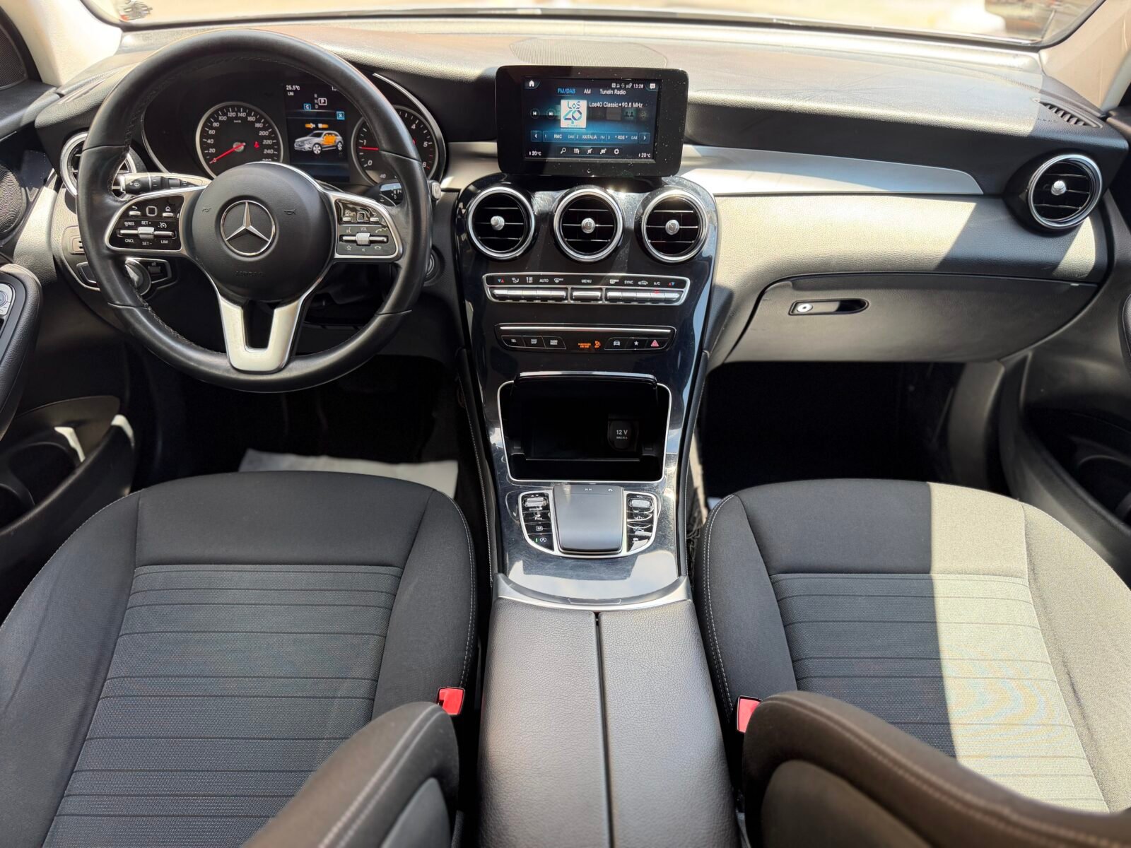 MERCEDES-BENZ GLC 220d 4 MATIC