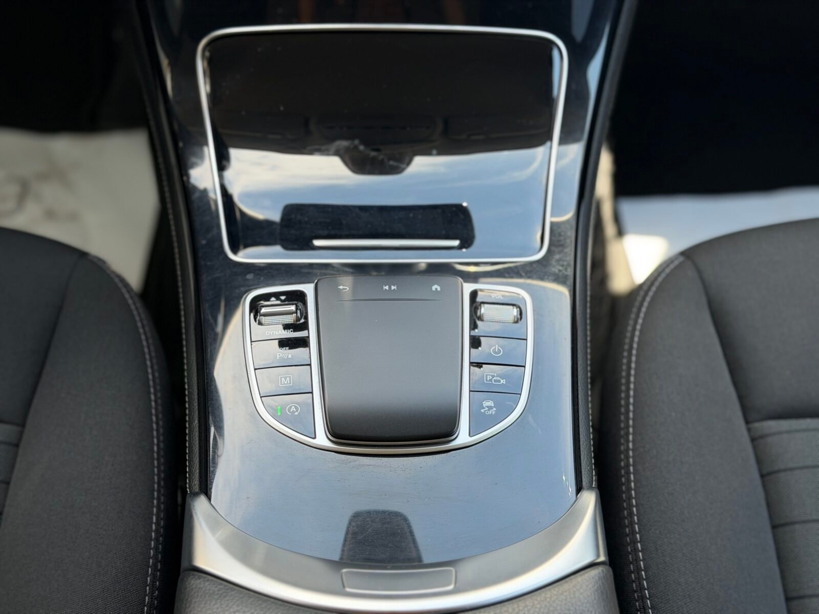 MERCEDES-BENZ GLC 220d 4 MATIC