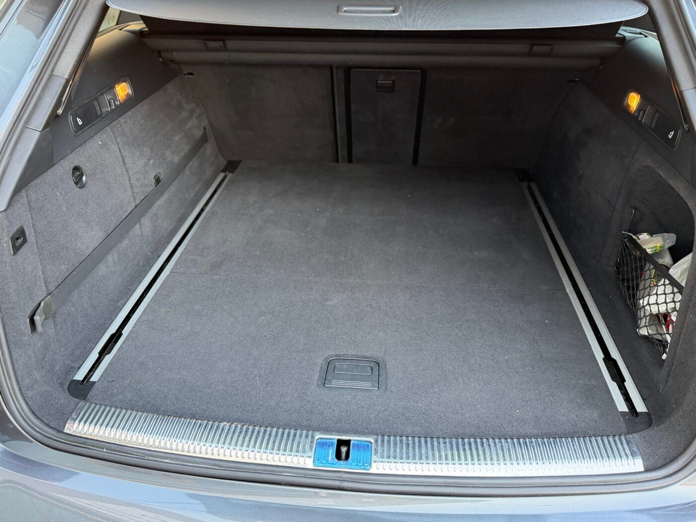 AUDI A6 AVANT SLINE