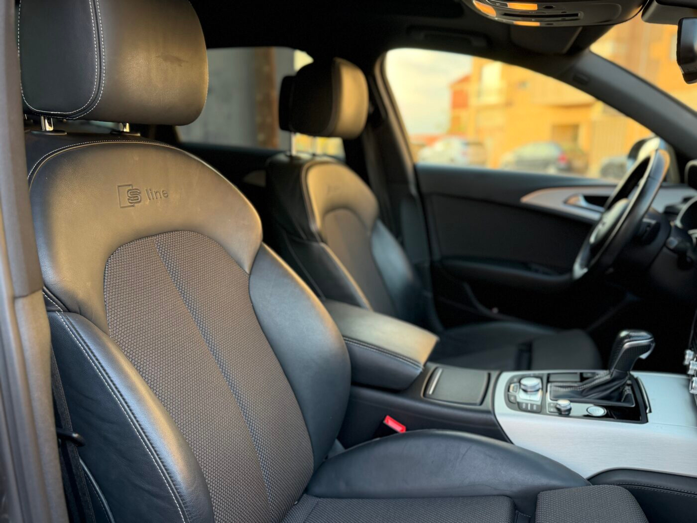 AUDI A6 AVANT SLINE