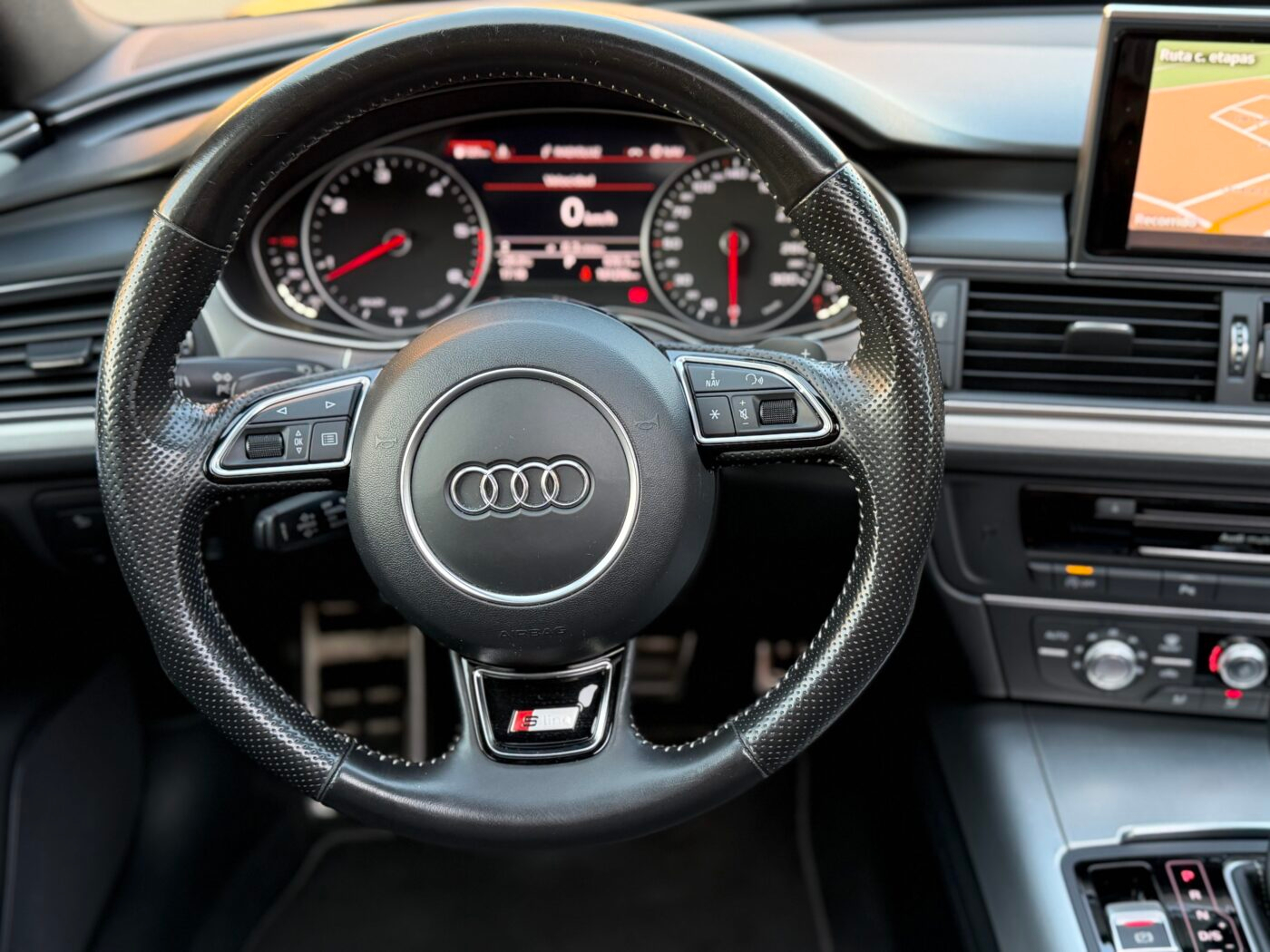 AUDI A6 AVANT SLINE